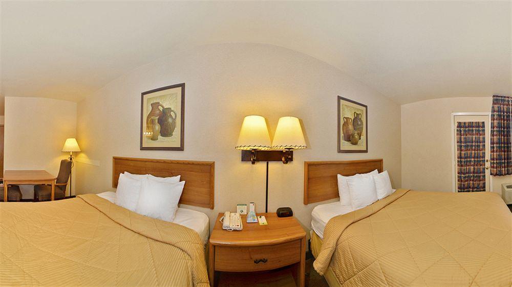 Quality Inn Lone Pine Near Mount Whitney المظهر الخارجي الصورة